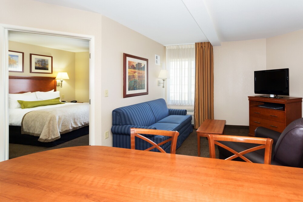 Candlewood Suites Idaho Falls by IHG - photo 12