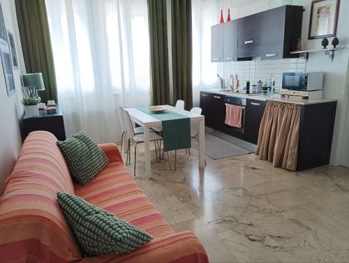 Blasius Home — 4-Star Luxury Hotel in Catania, Italy