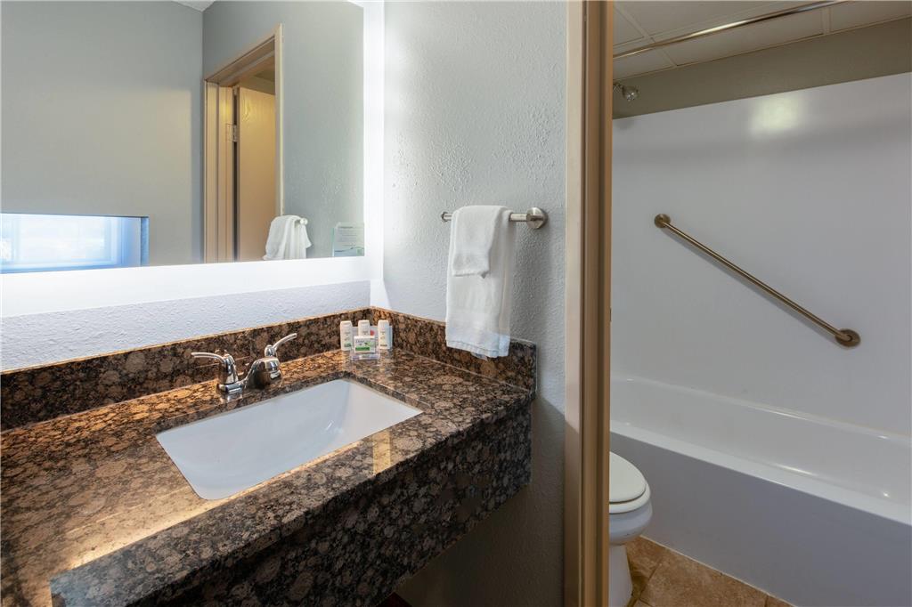 AmericInn by Wyndham Chippewa Falls - photo 34