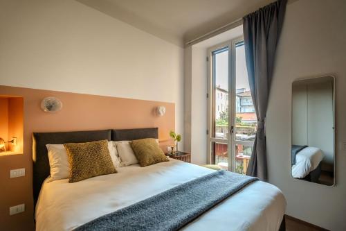 Casa Corio Balcony Apt Porta Romana — 4-Star Luxury Hotel in Milan, Italy