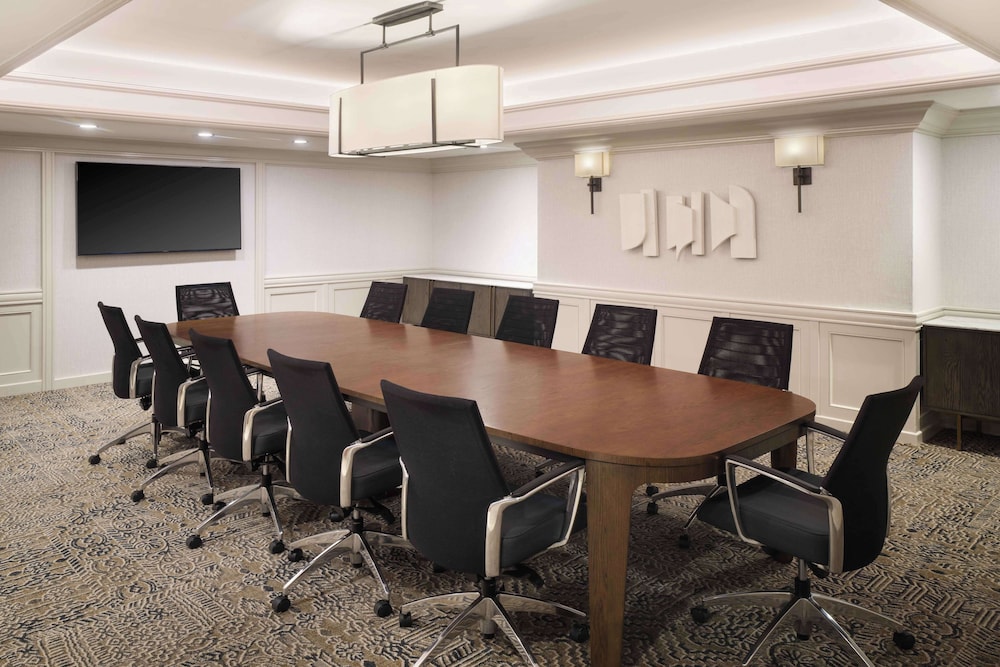 DoubleTree by Hilton Austin - photo 44