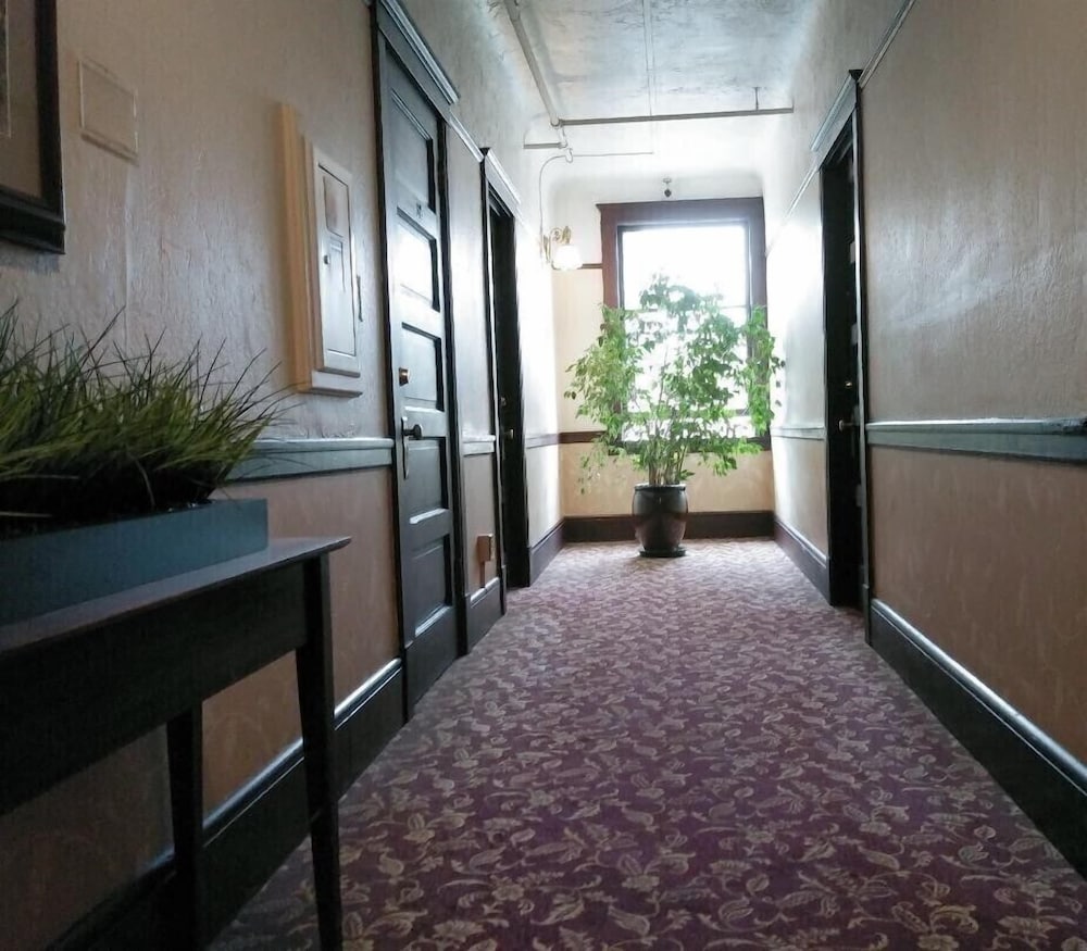 Hotel Arcata - photo 37
