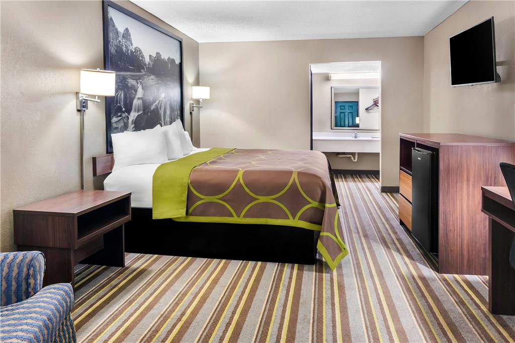 Super 8 by Wyndham Columbia - photo 32