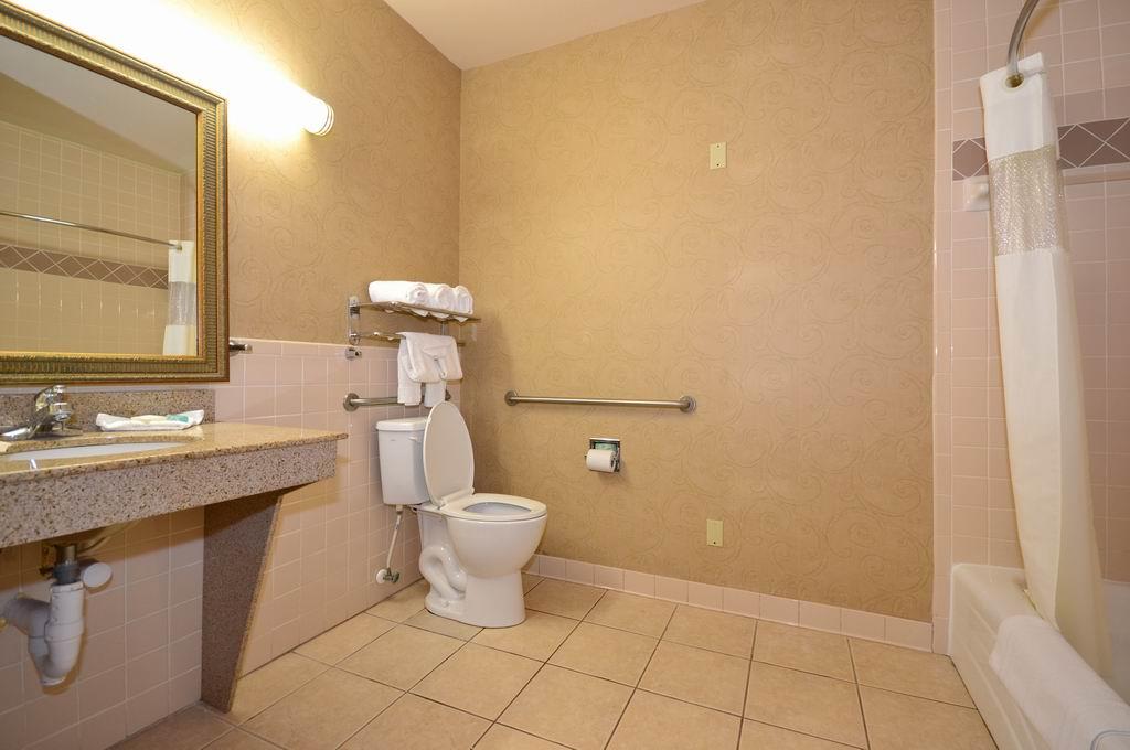 Best Western Casa Villa Suites - photo 17