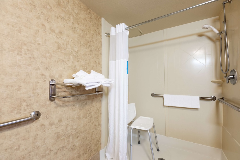 Hampton Inn & Suites Baton Rouge I 10 East - photo 38