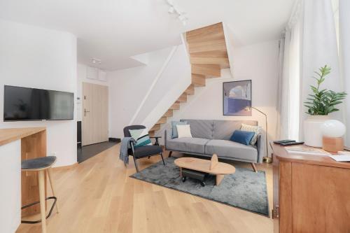 Two Level Apartment 2WATERS by Noclegi Renters — 4-Star Luxury Hotel in Wroclaw, Poland