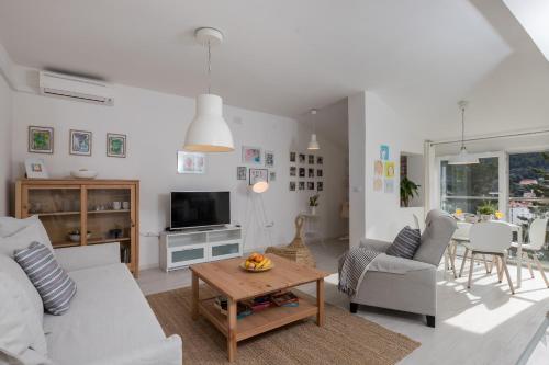 Sunset Bay luxury apartment