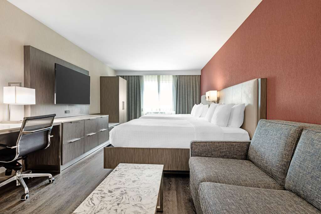 Best Western Plus Temecula Wine Country Hotel &Suites - photo 24