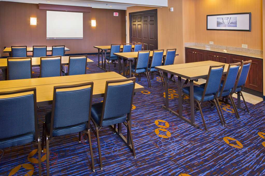Sonesta Select Tinton Falls Eatontown - photo 21