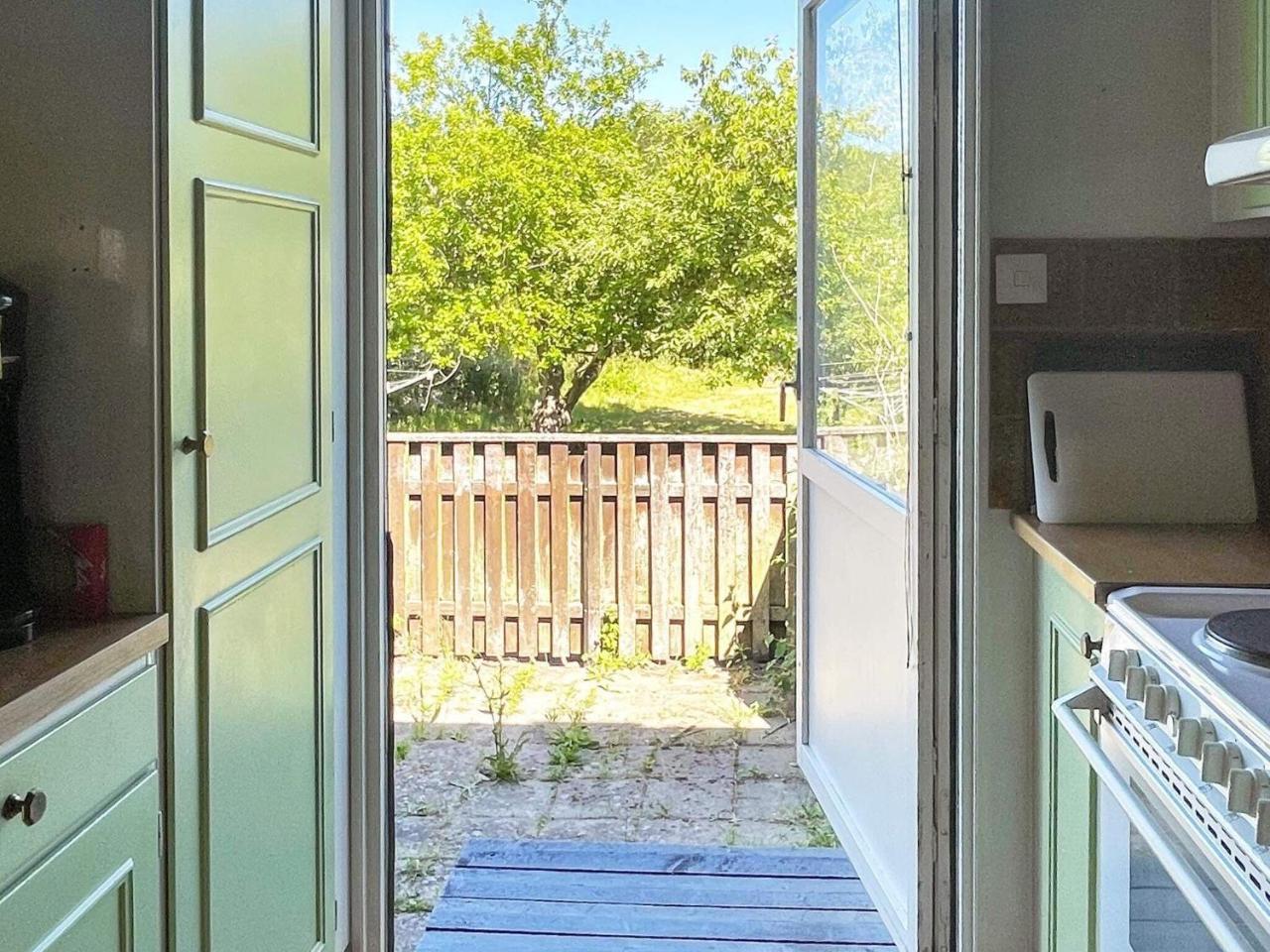 6 person holiday home in SÖLVESBORG By Traum — 4-Star Luxury Hotel in Soelvesborg, Sweden