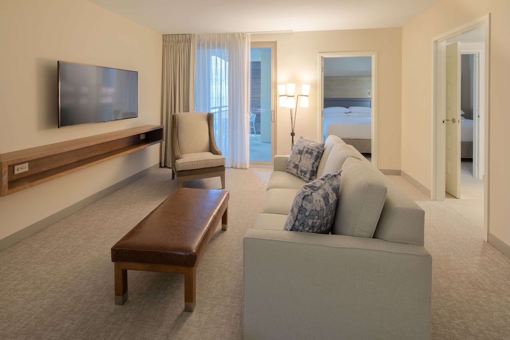 Embassy Suites By Hilton St Augustine Beach Oceanfront Resort - photo 9