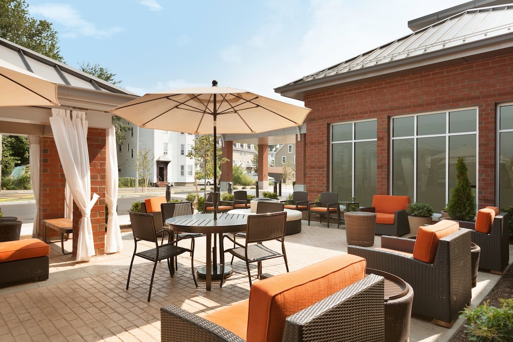 Hilton Garden Inn Boston Logan Airport - photo 58
