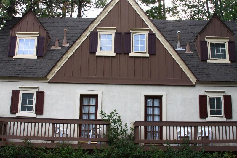 Saddleback Inn at Lake Arrowhead - photo 13