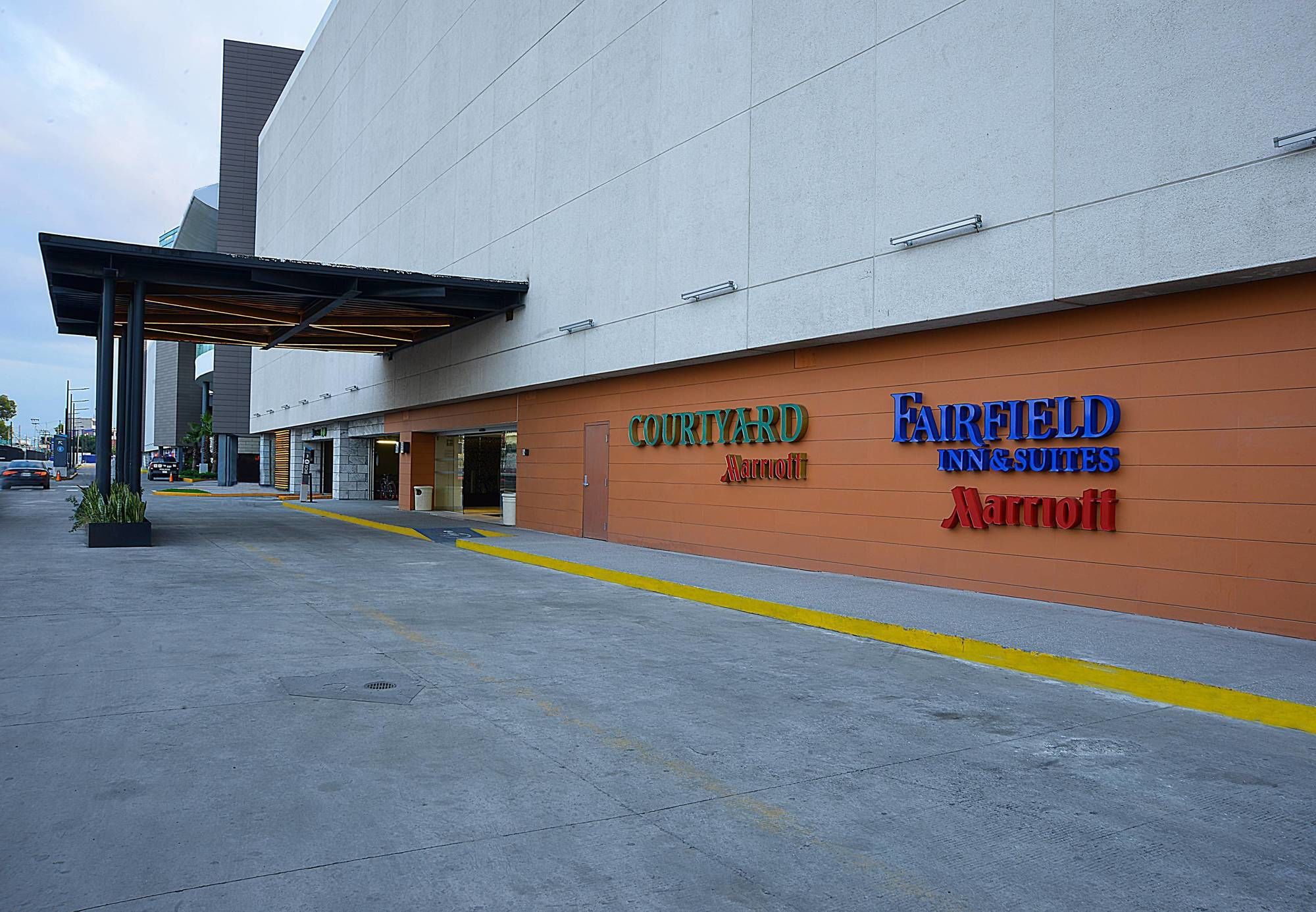 Courtyard Mexico City Vallejo