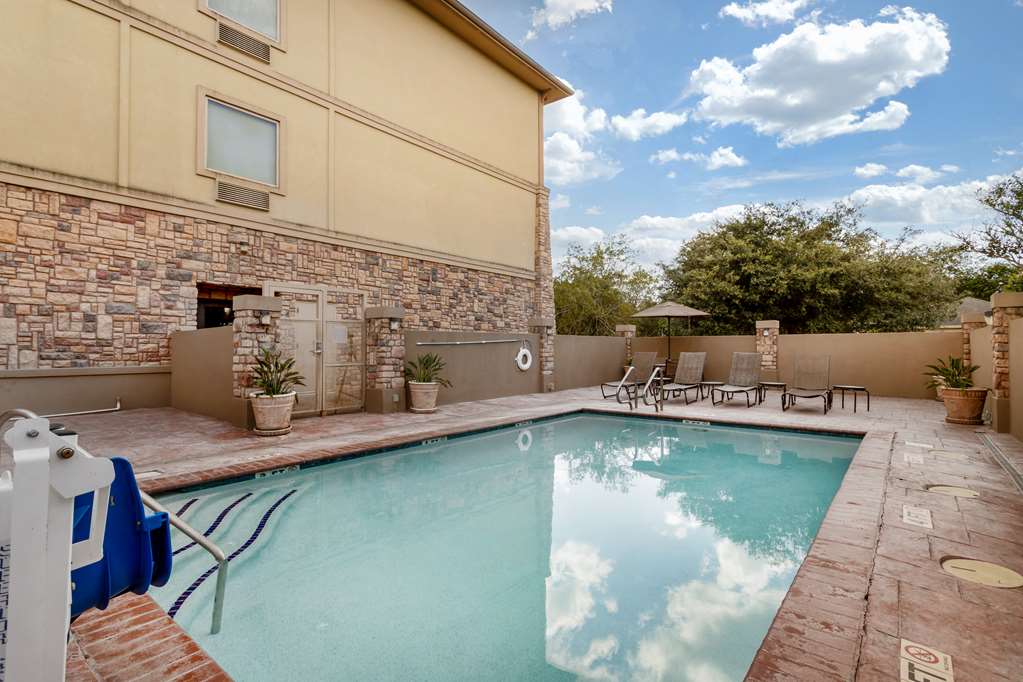 Best Western Plus Goliad Inn & Suites - photo 43