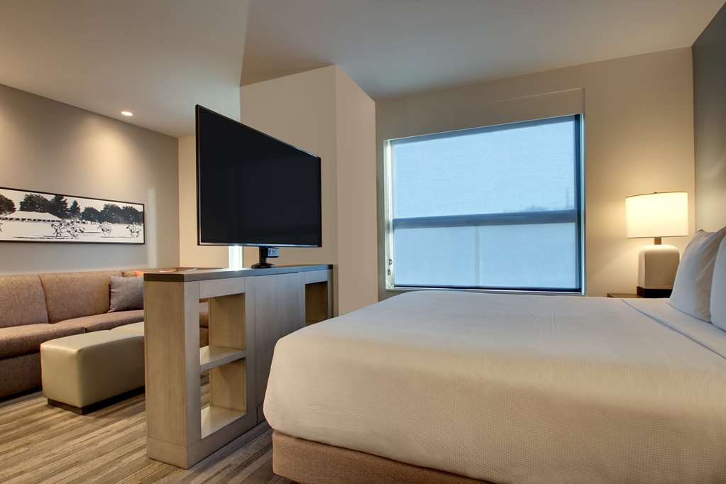 Hyatt House Chicago Oak Brook - photo 36