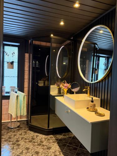 Monas sommerresidens midt i hjertet av Kragerø — 4-Star Luxury Hotel in Kragero, Norway