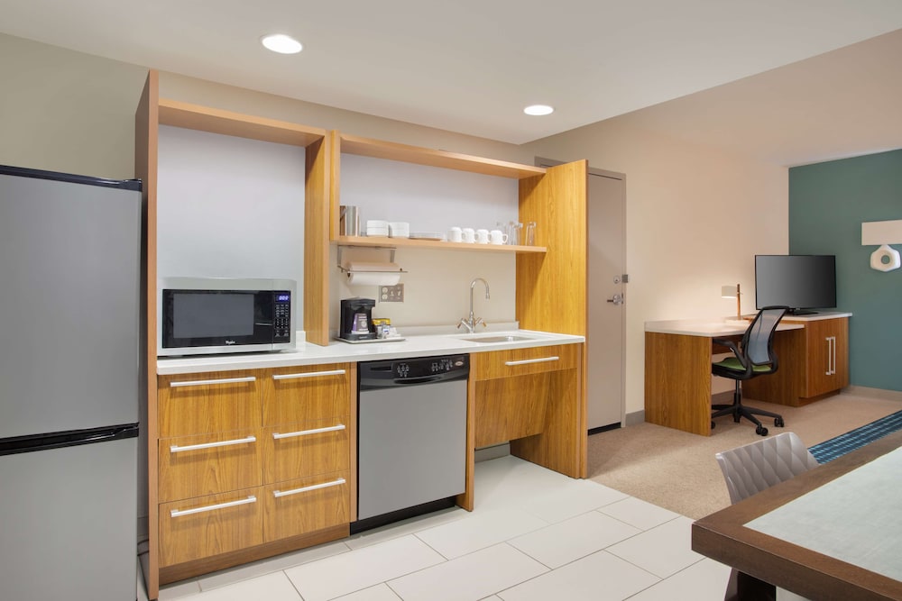 Home2 Suites by Hilton Charlotte I 77 Tyvola Rd - photo 13