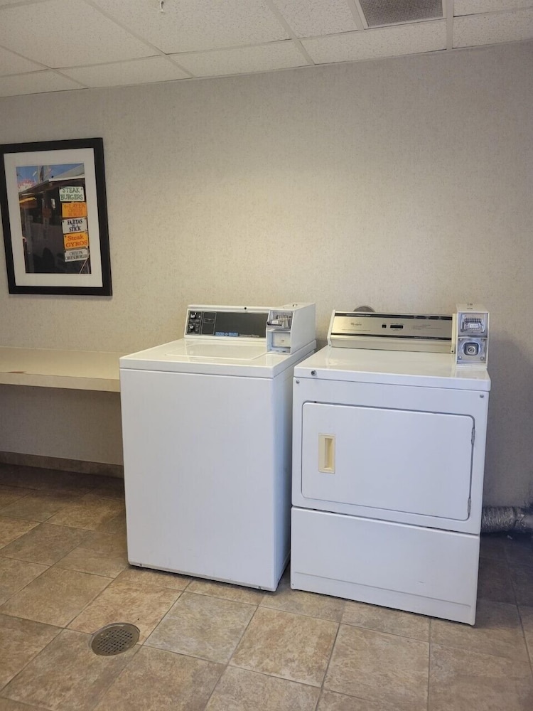 Hampton Inn & Suites Austin Cedar Park Lakeline - photo 38