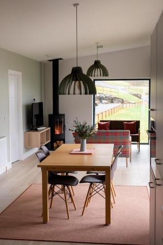 Number Five - carbon neutral hotel in Aberfeldy