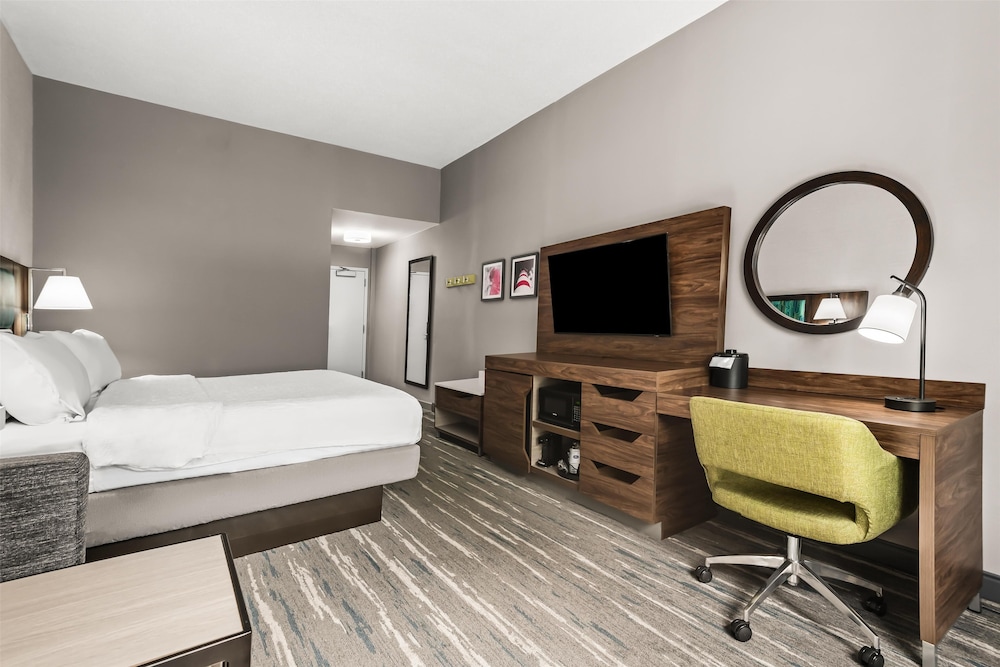 Hampton Inn Elkton - photo 9