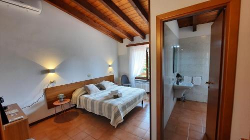 Elisa Holidays - last minute hotel in Unknown City