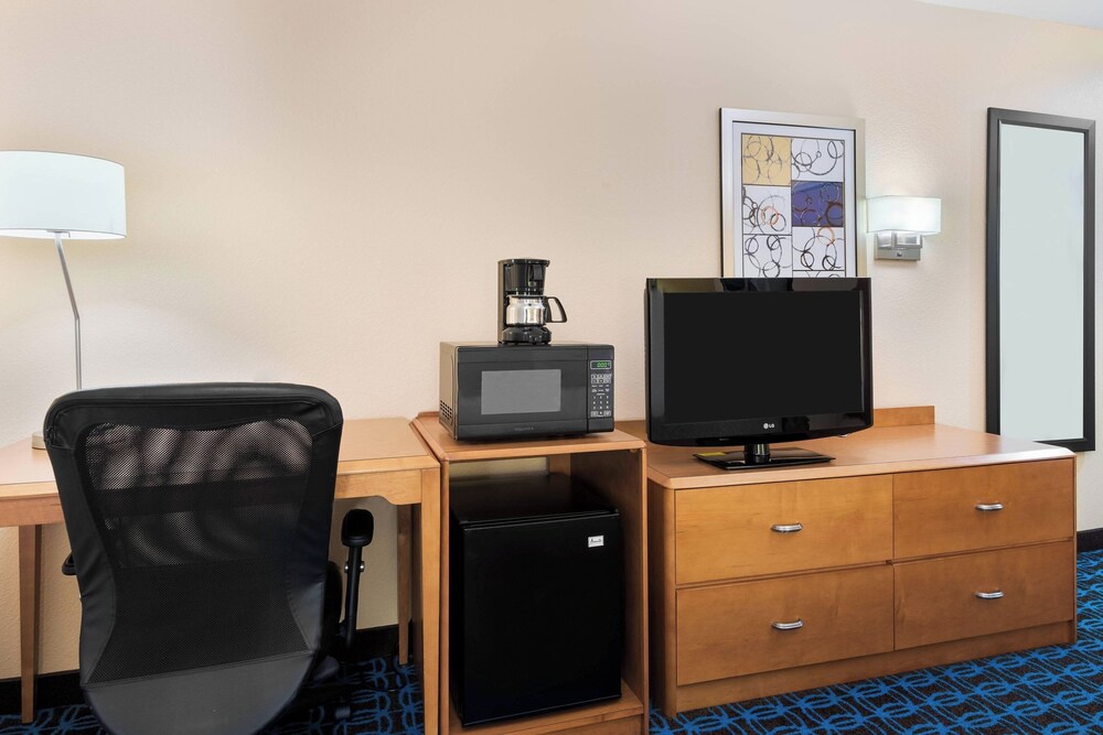 Fairfield Inn & Suites by Marriott Springdale - photo 7
