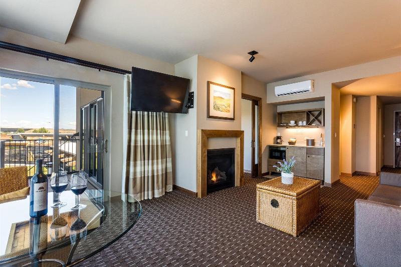 The Lodge at Columbia Point - photo 63