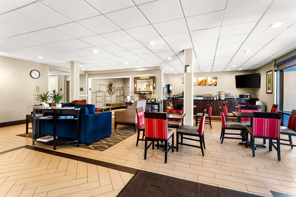 SureStay Plus by Best Western Reading North - photo 9