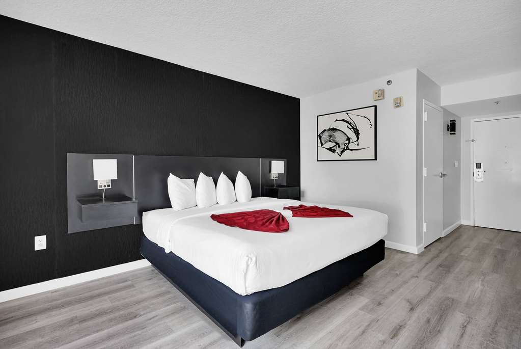 Ramada by Wyndham Jacksonville I 95 by Butler Blvd - photo 55