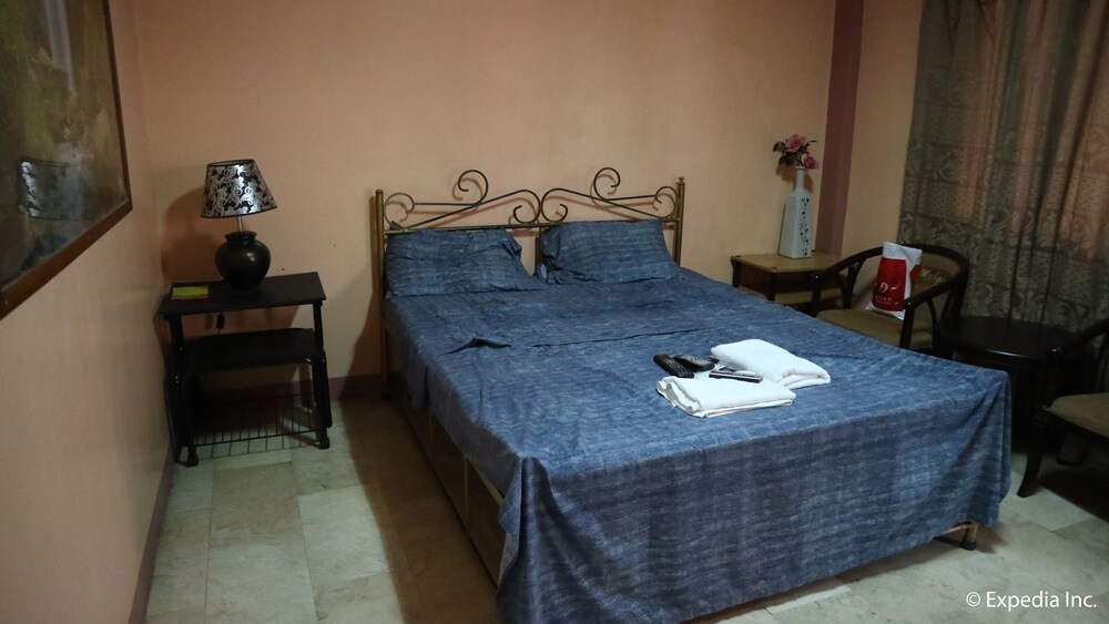 Hotel Marble Inn — Angeles City — photo 3