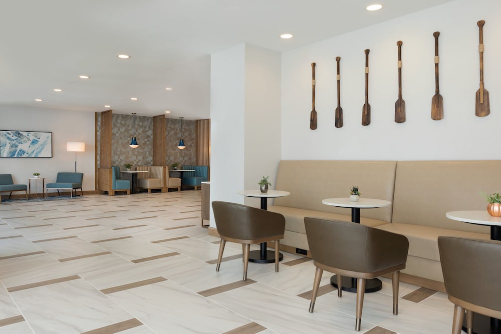 Holiday Inn & Suites Ocean City by IHG - photo 3