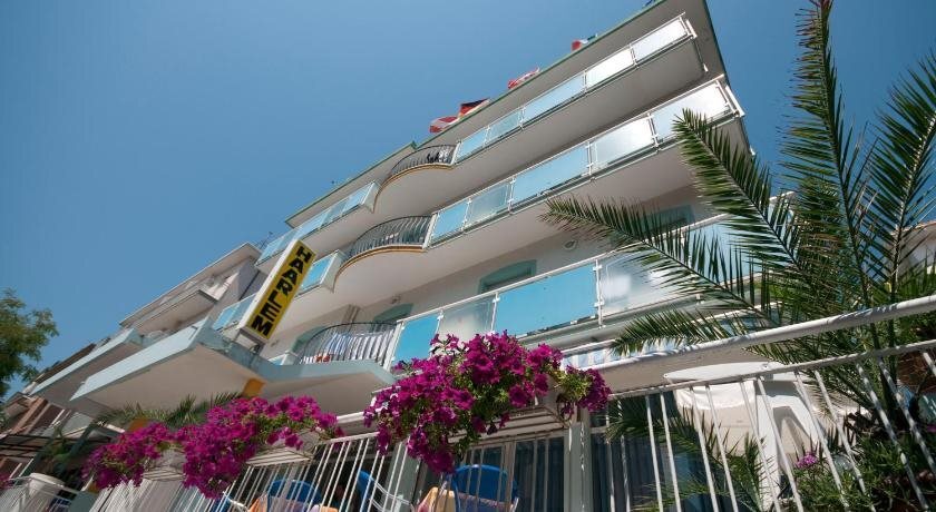 Hotel Haarlem Rimini — Rimini