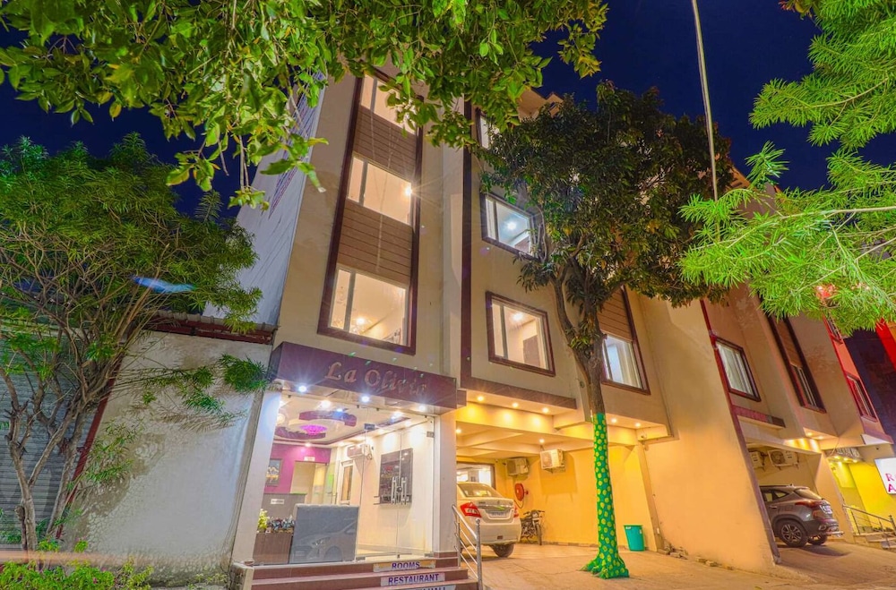 La Olivia - carbon neutral hotel in Haridwar