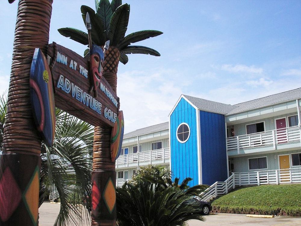 Inn at The Waterpark - photo 25