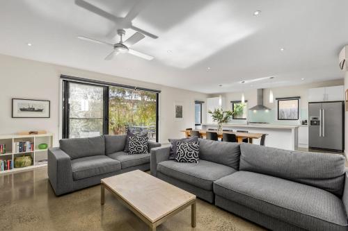 Seaside Getaway - last minute hotel in Point Lonsdale