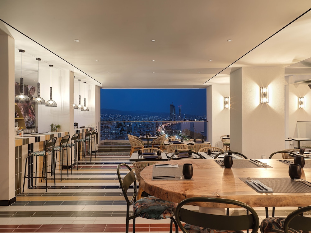 מזון ומשקאות