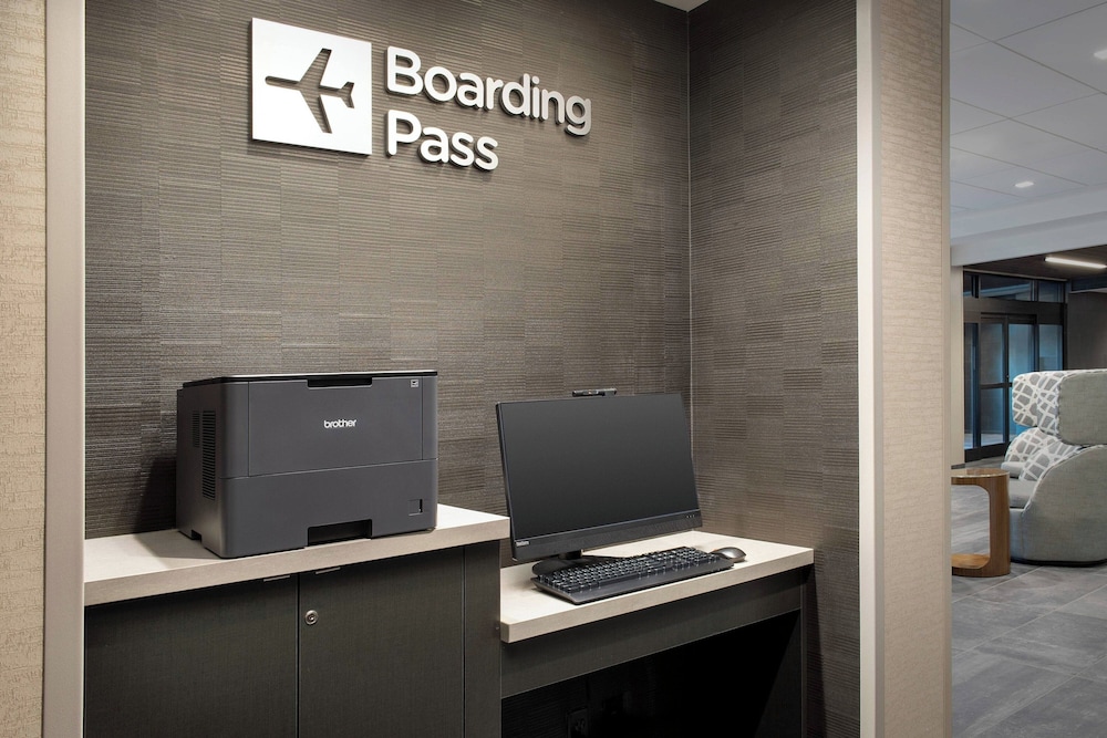 Courtyard by Marriott Portland East - photo 26