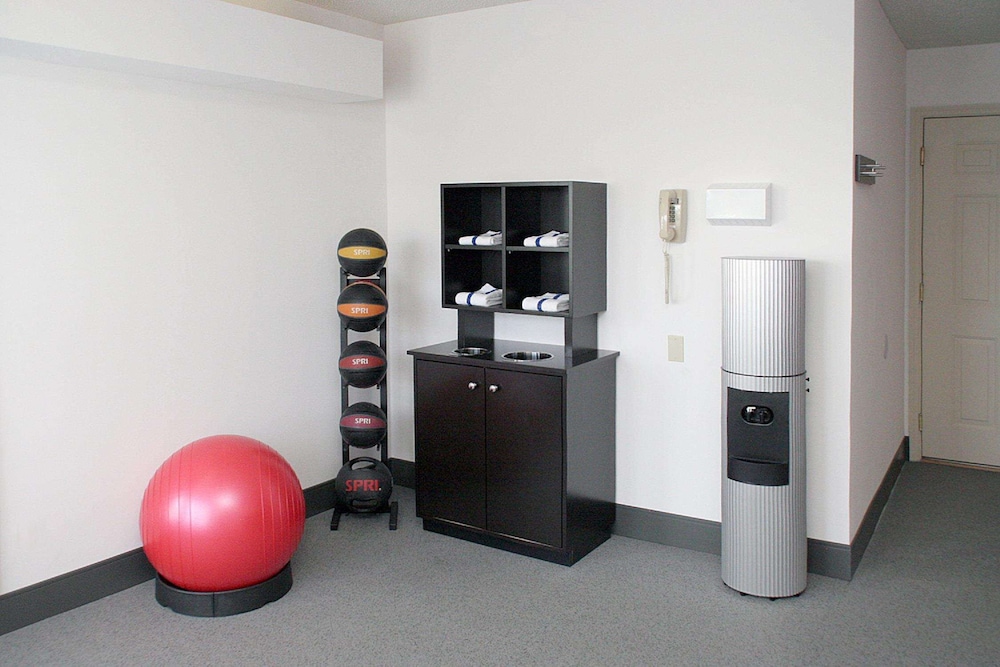 Staybridge Suites Columbus Worthington - photo 14