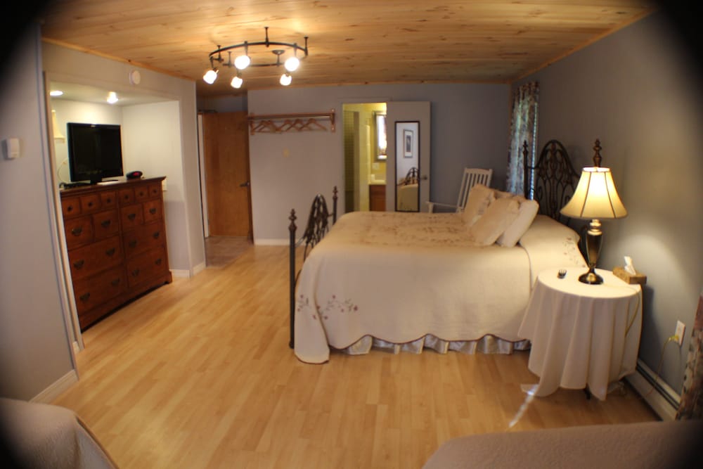 Bromley View Inn - photo 13