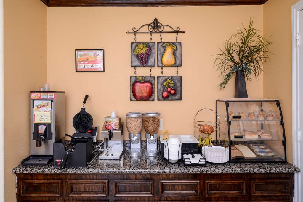 Americas Best Value Inn & Suites Waller Prairie View - photo 27