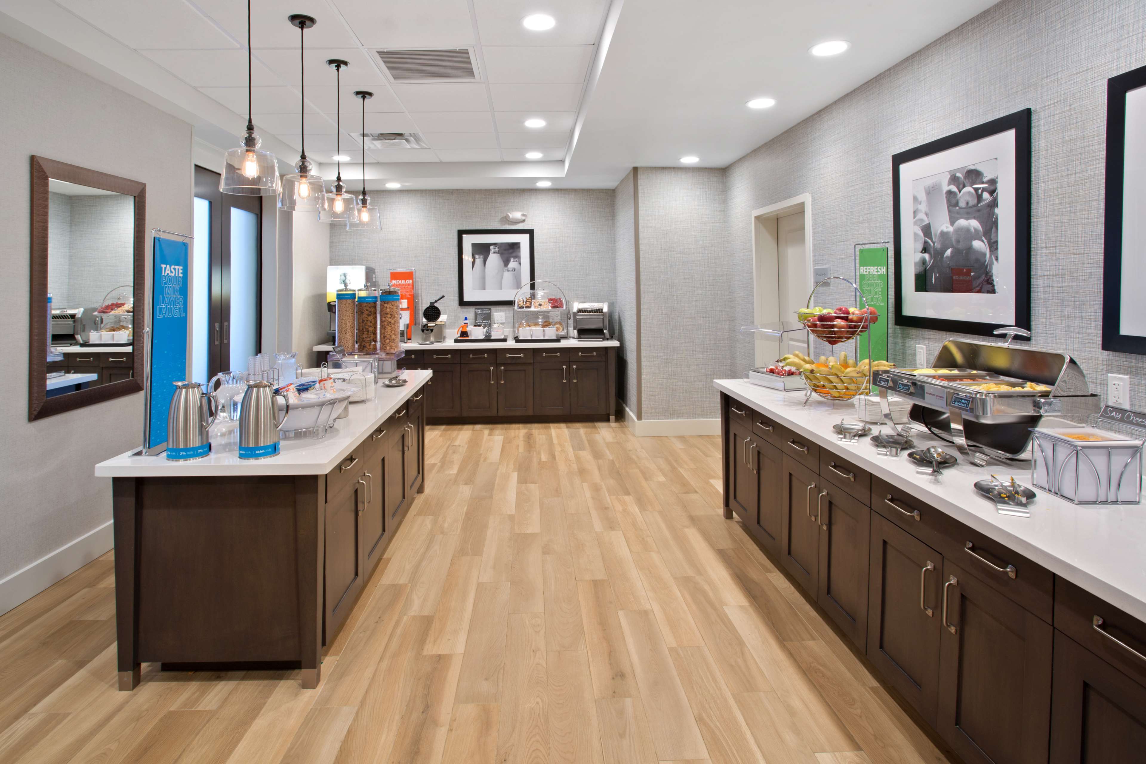 Hampton Inn & Suites Seattle Woodinville WA - photo 10