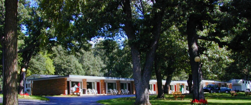 Indian Trail Motel in Wisconsin Dells, United States