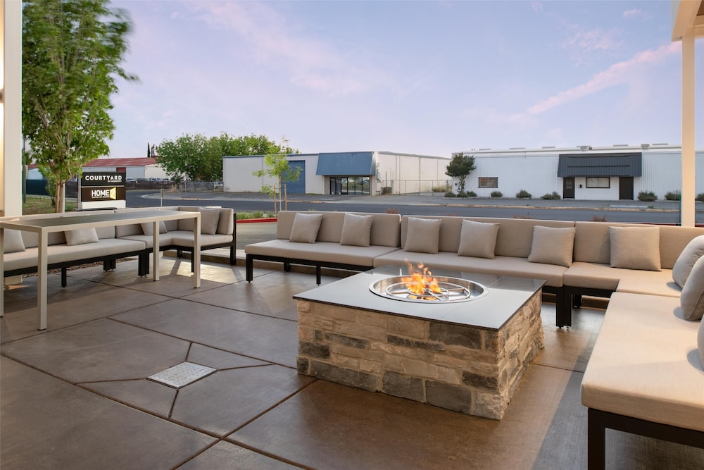 Home2 Suites by Hilton Woodland Sacramento - photo 42