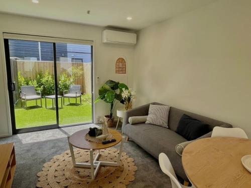 Delightful 1 Bed 1 Bath Suite — 4-Star Luxury Hotel in Auckland, New Zealand