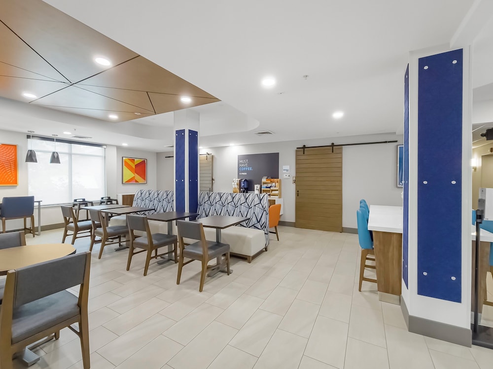 Holiday Inn Express Salt Lake City South Midvale by IHG - photo 43