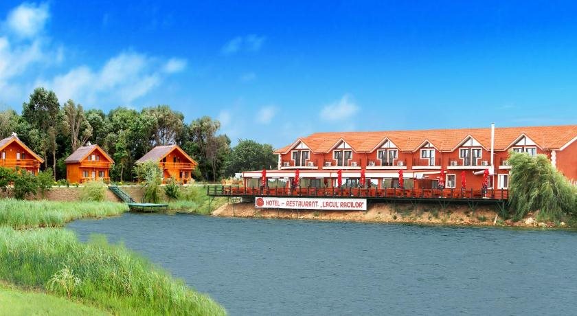 Lacul Racilor - carbon neutral hotel in Constanta