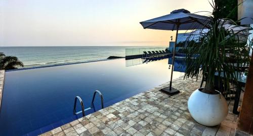 Departamento en Manta Edificio Poseidon — 4-Star Luxury Hotel in Manta, Ecuador
