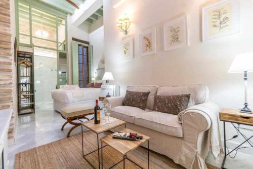 JuderA a de Sevilla I Luxury Apartments — 4-Star Luxury Hotel in Sevilla, Spain