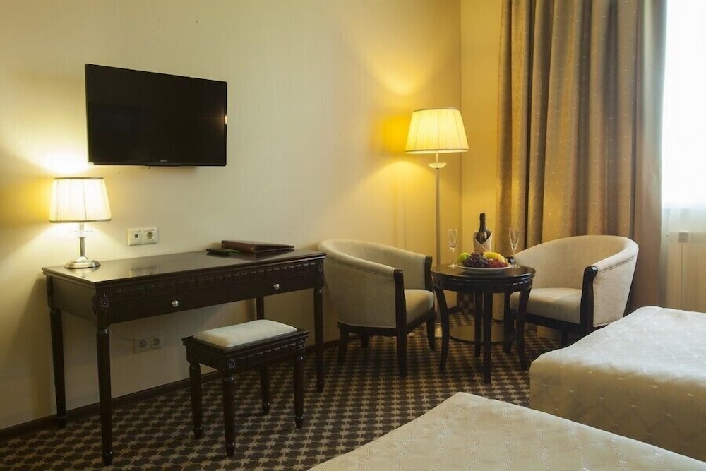 Green Hall Hotel — Kamensk-Ural'skiy — photo 5